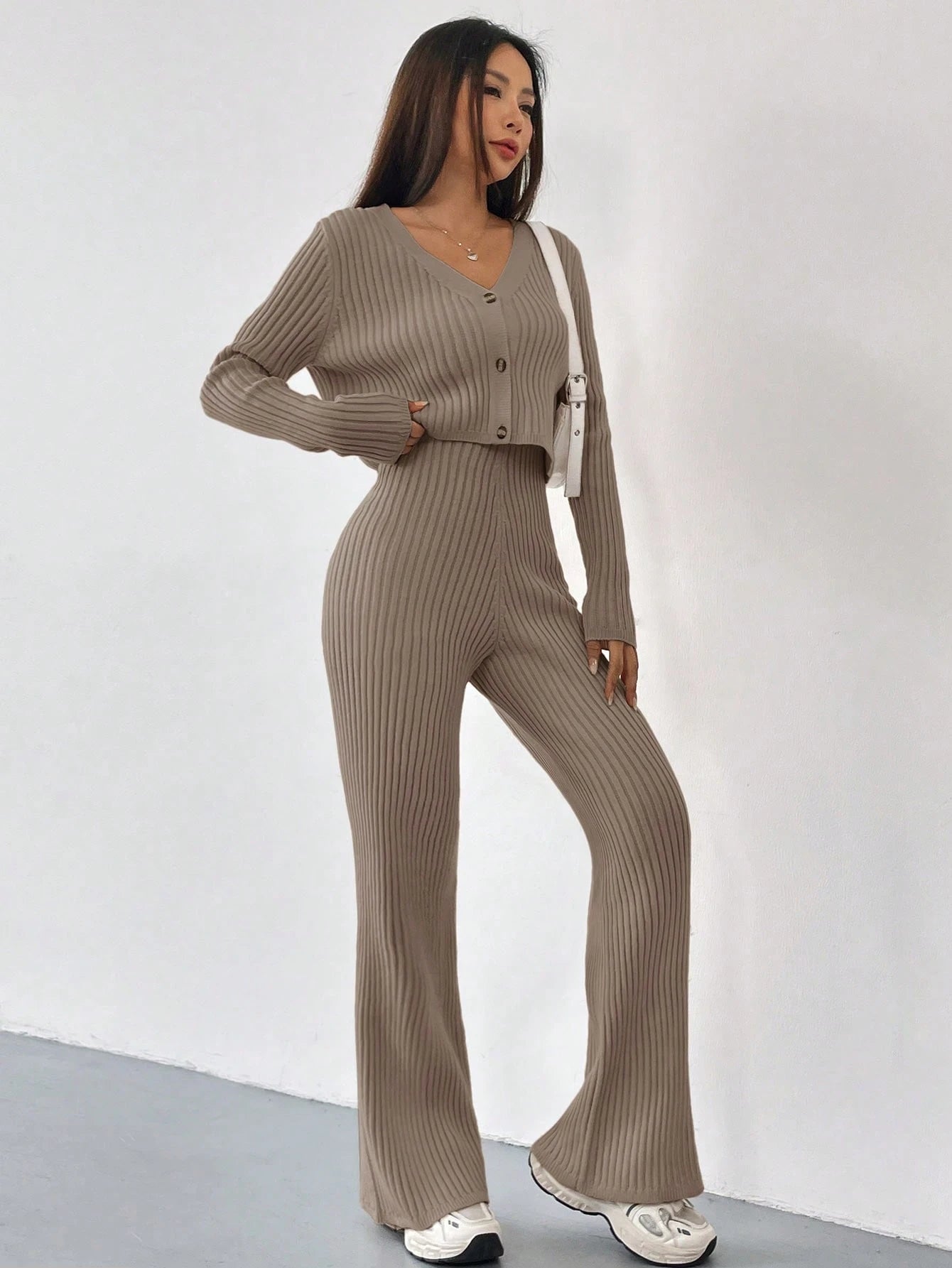 Ezwear Autumn and Winter 2Pcs/Set Women V-Neck Button Decor Contrast Color Long Sleeve Top and Knitted Long Pants Sweater Suit,Women'S Fall Clothes